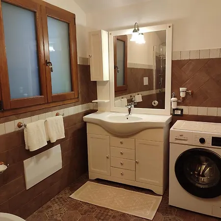 Cuile Casari Apartman *