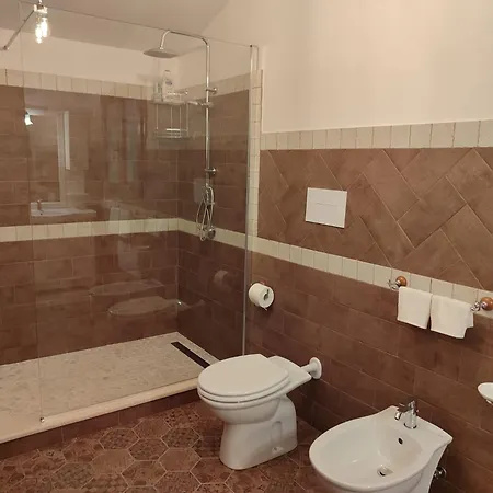 Cuile Casari Apartman *